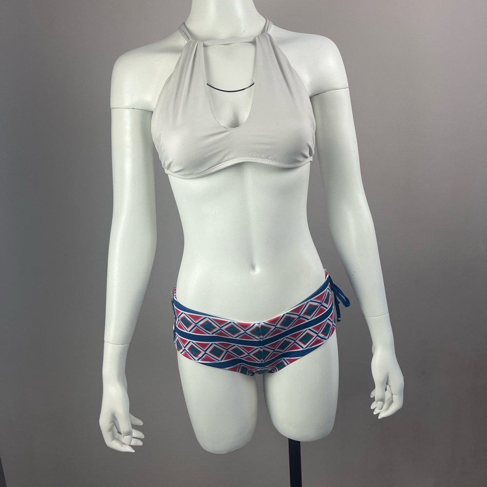 Soulo White and Multicolor Women's Swimwear